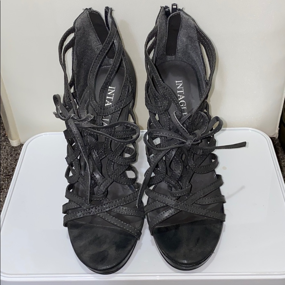 4” lace up heals